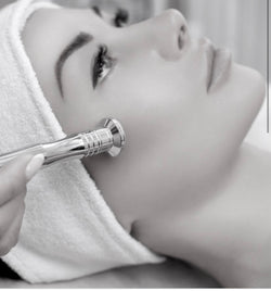 6 Forty Minute Microdermabrasion $595